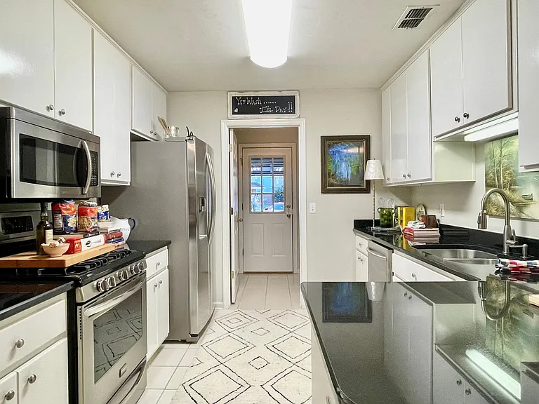 2998 Nutmeg Ct — Photo 6