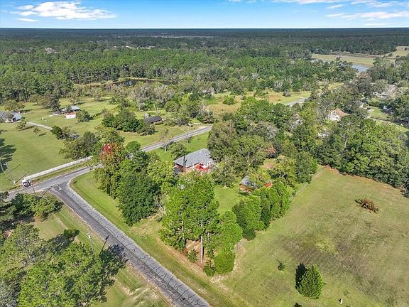 3rd image of 211 Rufus Murphy Rd