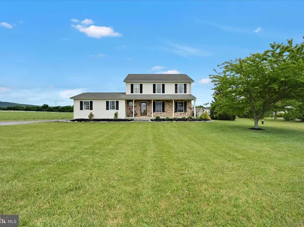 638 Manada Gap Rd, Grantville, PA 17028