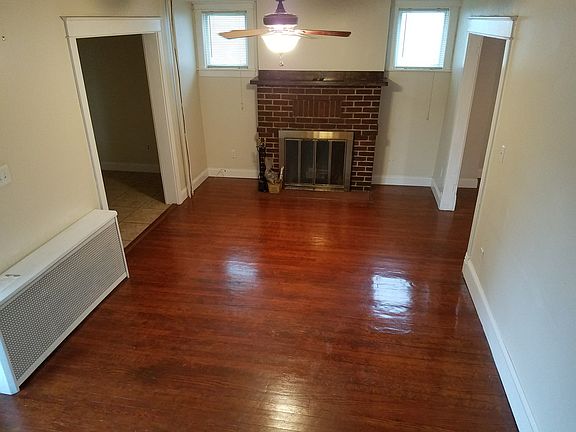3rd image of 1605 Harrison Ave