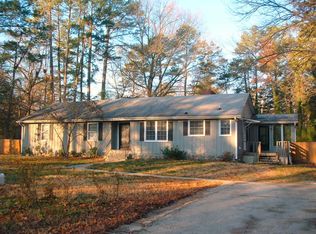 49 Oakwood Dr, Chapel Hill, NC 27517
