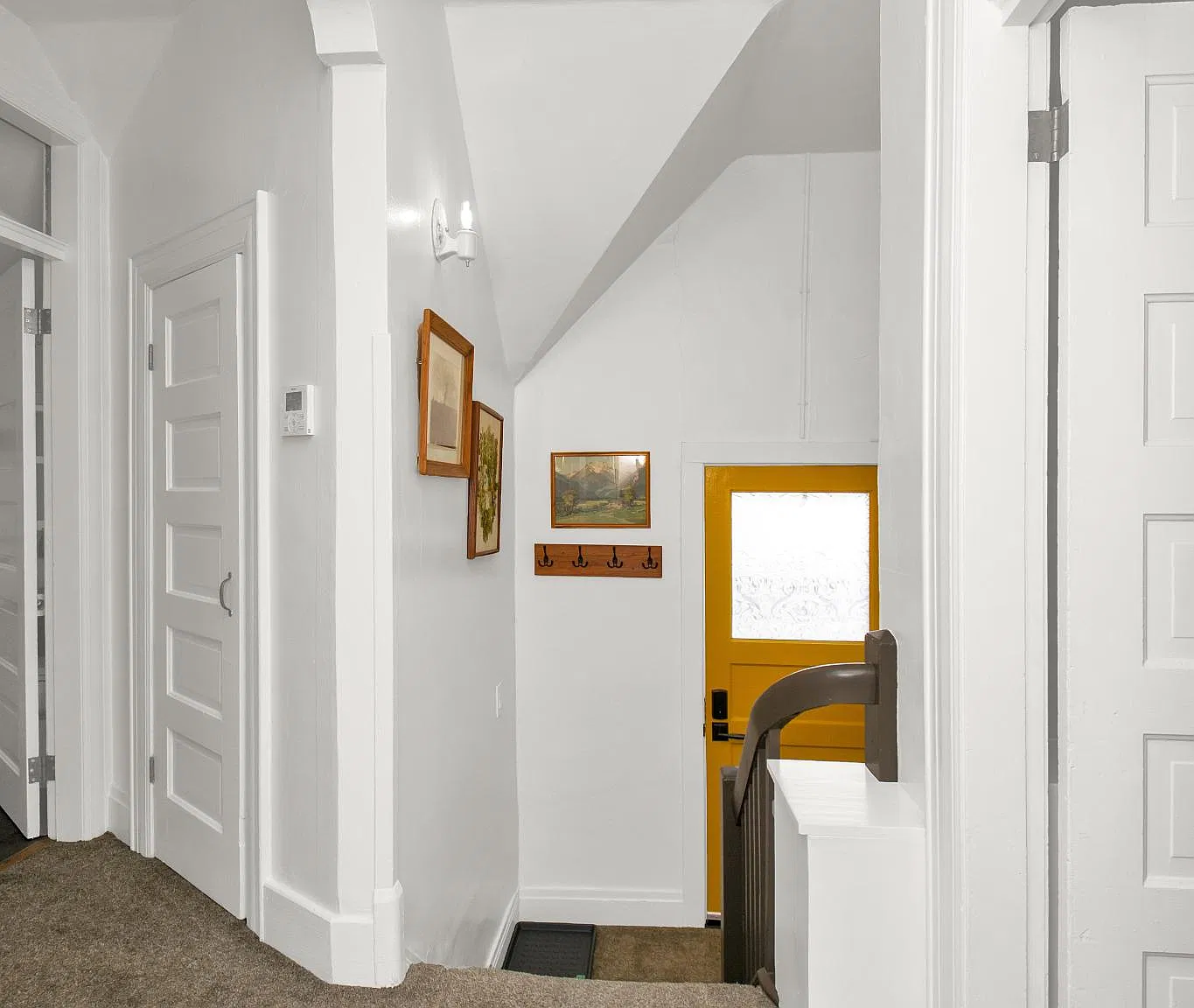 1 bed, 669 sqft, $1,300 — Photo 3