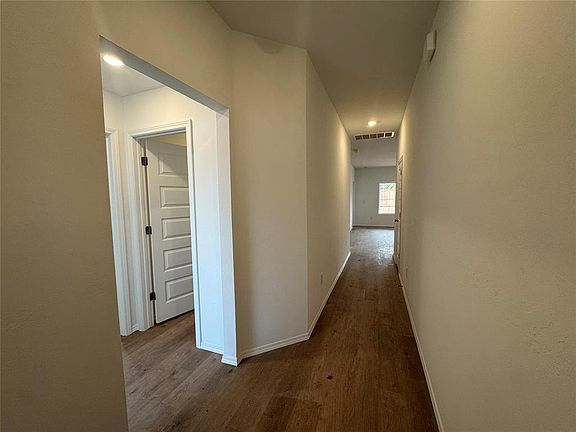 3rd image of 2021 Chandler Meadows Dr