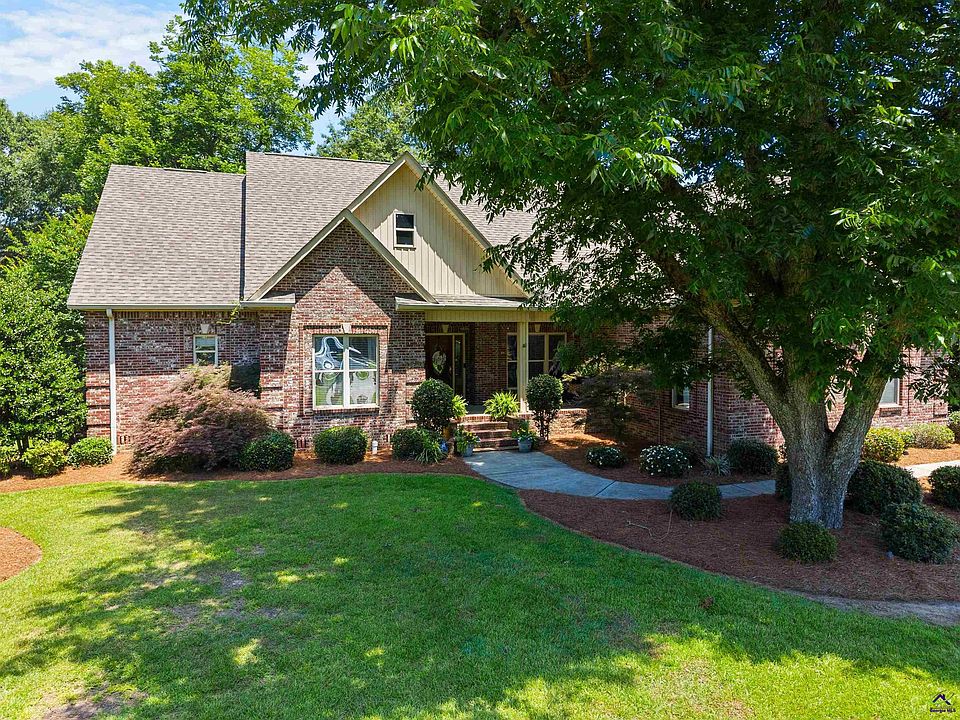 1st image of 104 River Rock Ct