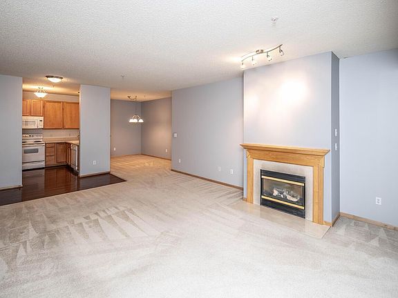 4th image of 12727 College View Dr #103