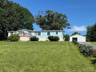 402 Mountain Meadow Dr, Vinton, VA, 24179