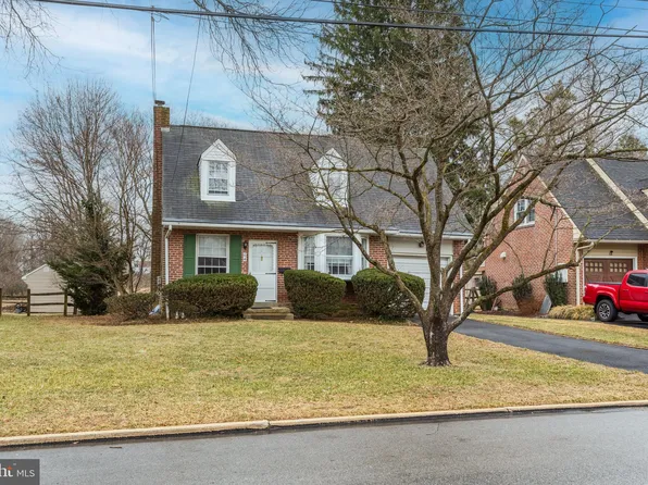 64 S College Ave, Flourtown, PA 19031