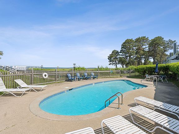 5th image of 311 Seaside Avenue #3