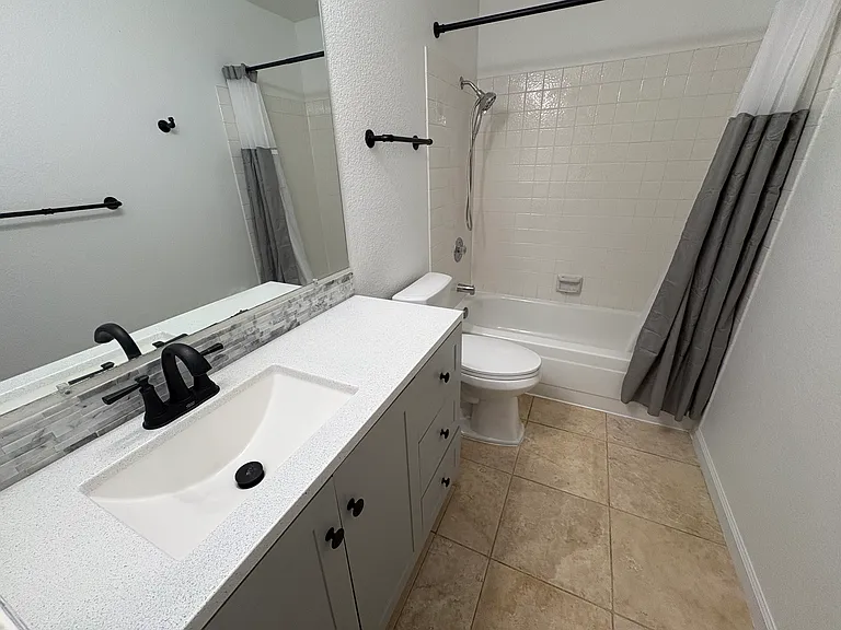 3483 Laird St — Photo 29