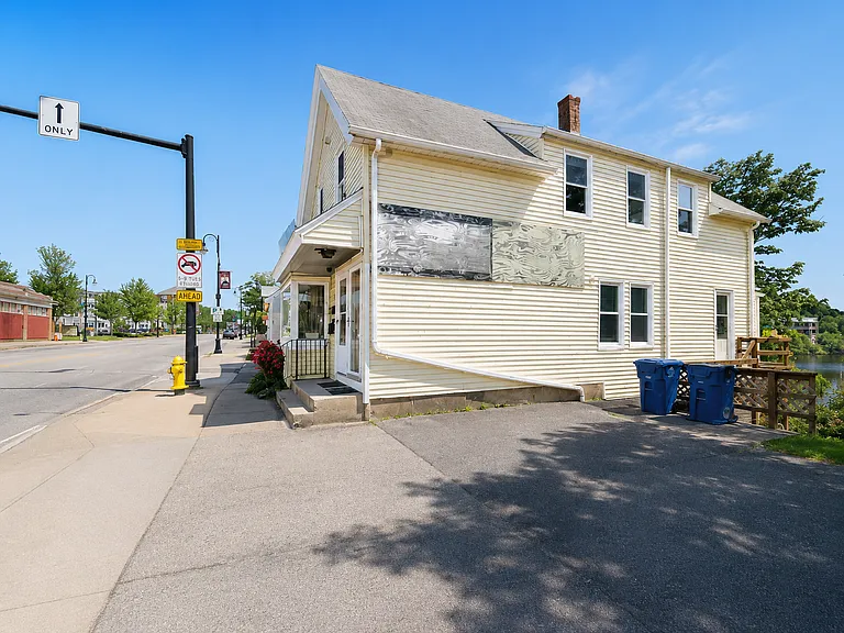 44 Quincy Ave #1 — Photo 1