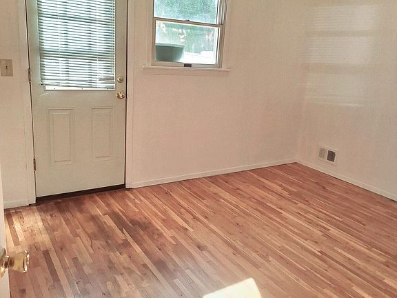 5th image of 792 Katan Ave Floor 1