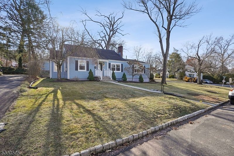 1st image of 116 Fairview Ave