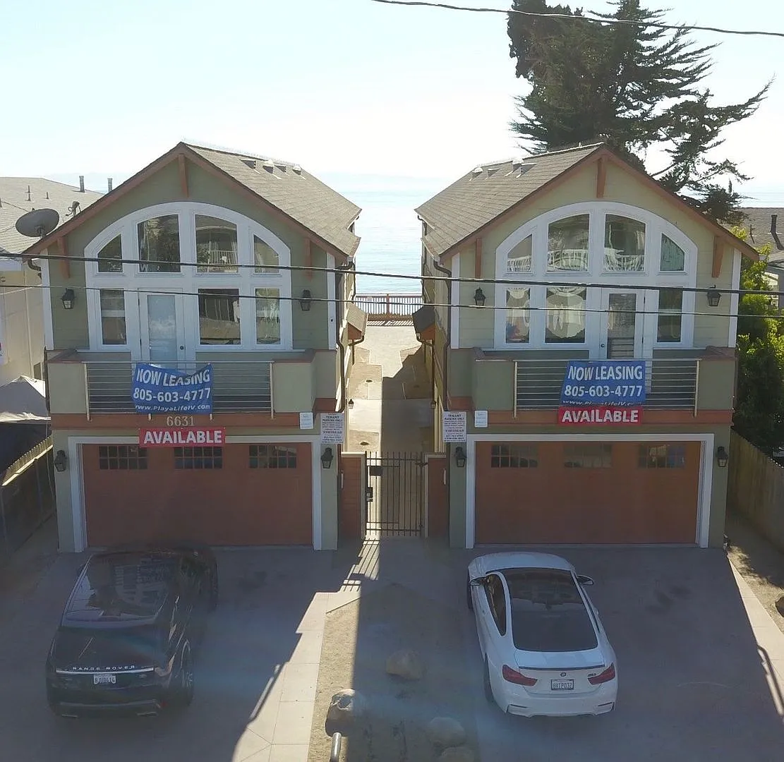 6633 Del Playa — Photo 1