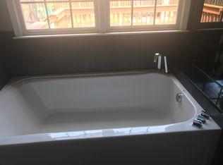 6210 High View Rd, Greensboro, NC 27410