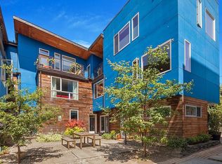 109 19th Ave #A, Seattle, WA 98122