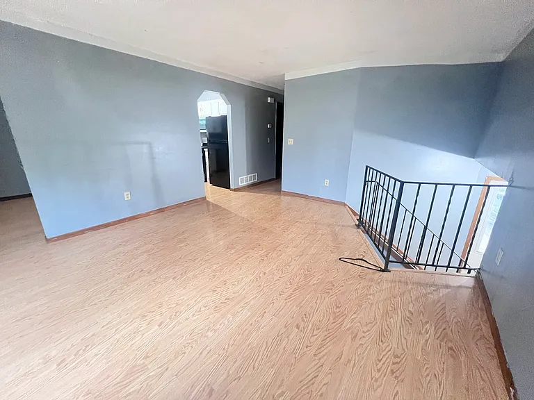 12464 Sycamore St NW — Photo 6