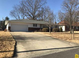 2604 S Quincy Ave, Sedalia, MO 65301