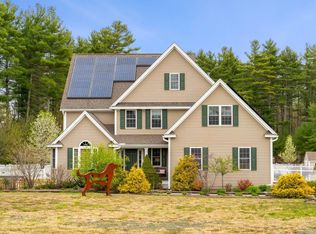 9 Baldwin Dr, Brookline, NH 03033