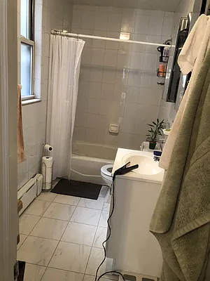 Rented by Irene Mihalios, LREB | media 2