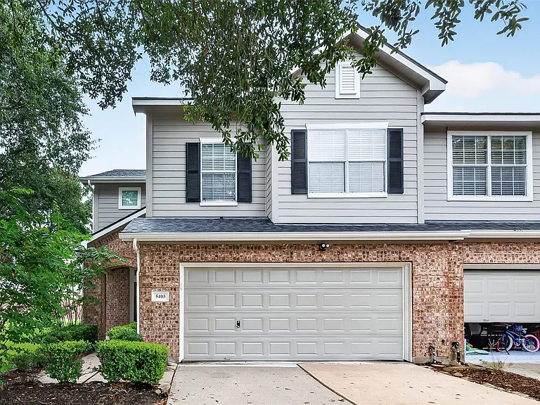 5403 Canyon Hollow Dr — Photo 1
