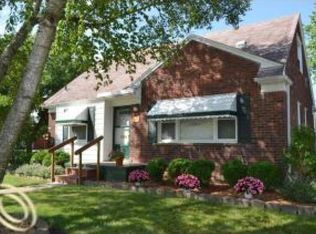 2411 Hawkins Ave, Royal Oak, MI