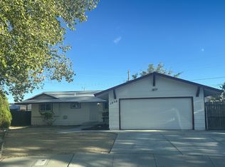 1050 Nyala St, Reno, NV 89512