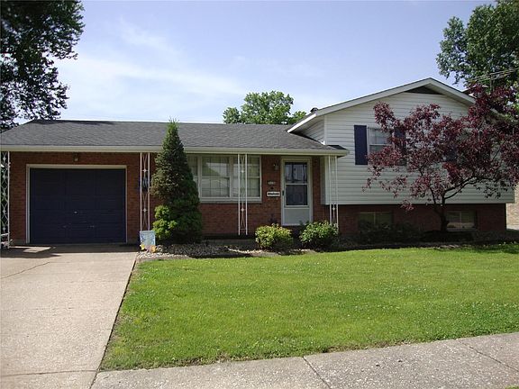 2nd image of 3136 Princeton Dr