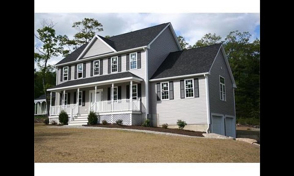 2nd image of 28 Crescent Ln