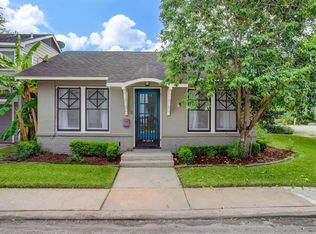 923 Damon Ct, Houston, TX 77006