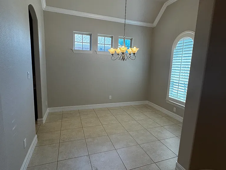 12648 Hollister Dr — Photo 7