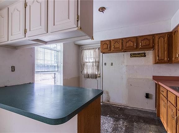 5th image of 1745 Herault Pl APT C