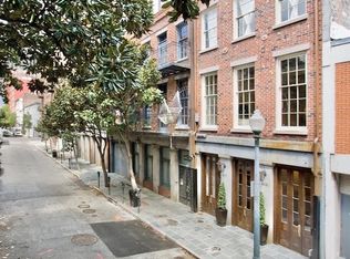 415 Gravier St, New Orleans, LA 70130