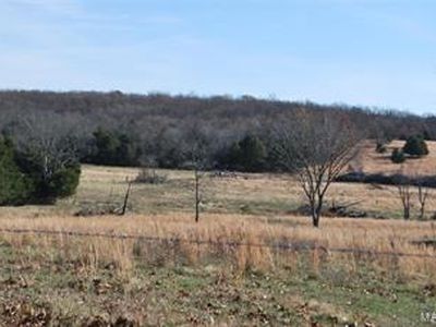 5580 Boster Rd, Houston, MO, 65483
