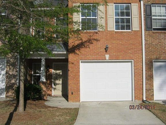 2nd image of 3234 Glenloch Pl