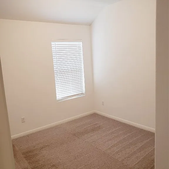 2629 Bantry Rd — Photo 33
