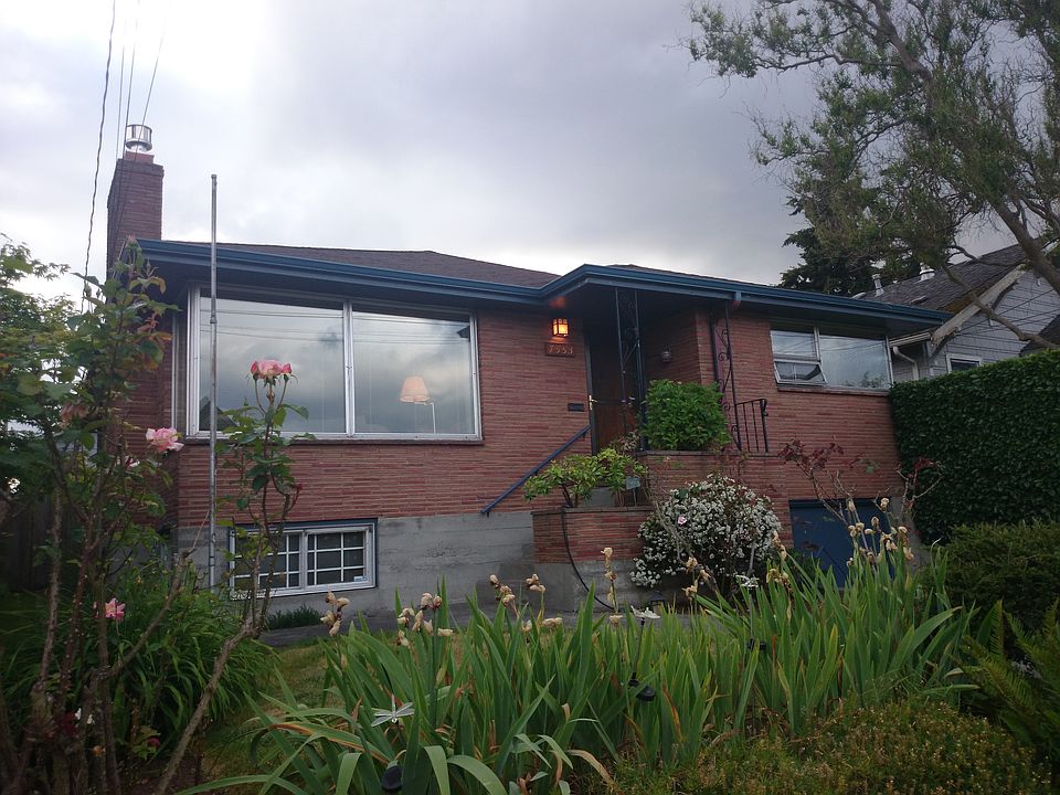 1st image of 7553 Earl Ave NW
