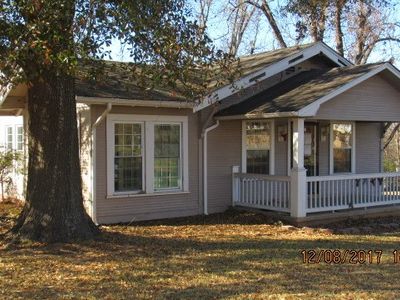 712 S 3rd St, Hugo, OK, 74743