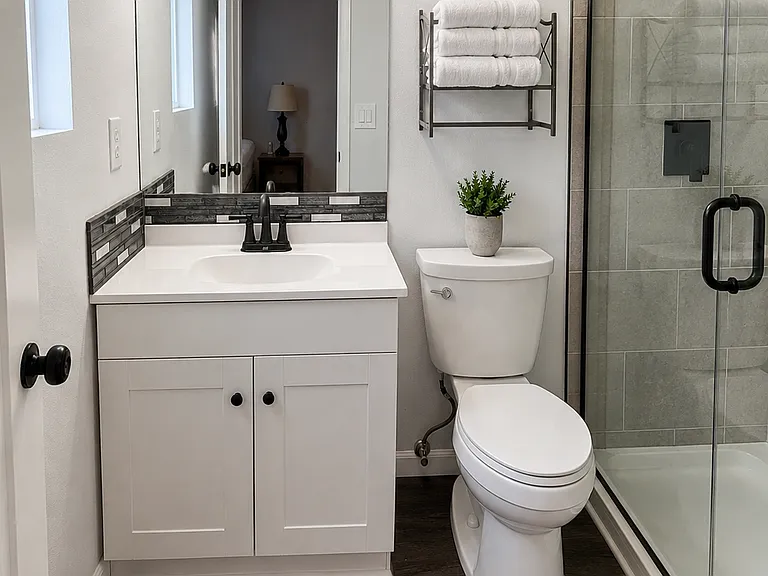 Main Bathroom upstairs