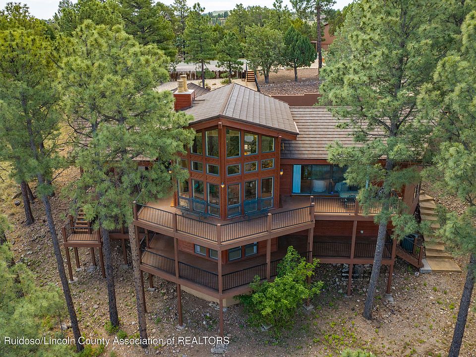 1st image of 263 Deer Park Dr