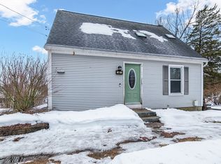 40 Berkshire Ave, Southwick, MA 01077