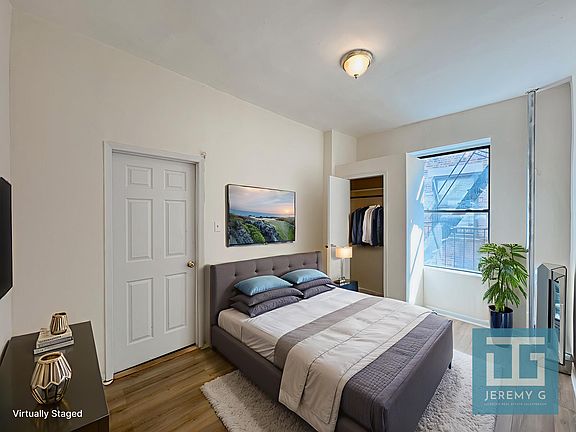 3rd image of 49 St Nicholas Ter APT 54A
