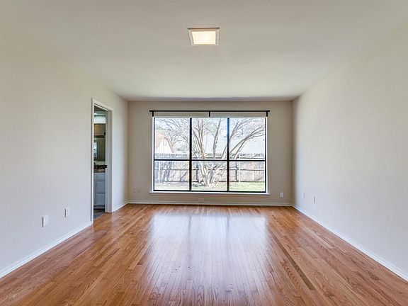 5th image of 2605 Cloud Ct