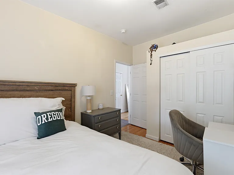 56 Madison St #3 — Photo 4