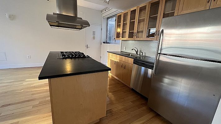 1st image of 251 Water St #6