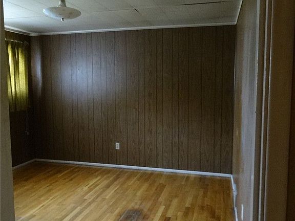 4th image of 3114 84th St S