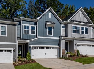 7940 Berry Crest Ave, Raleigh, NC 27617