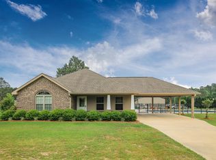 23510 Hinton Rd, Lucedale, MS 39452