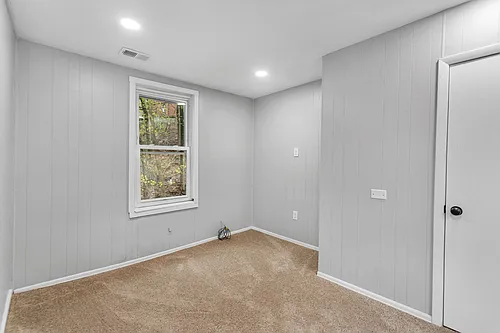 5419 Potter St Photo 1
