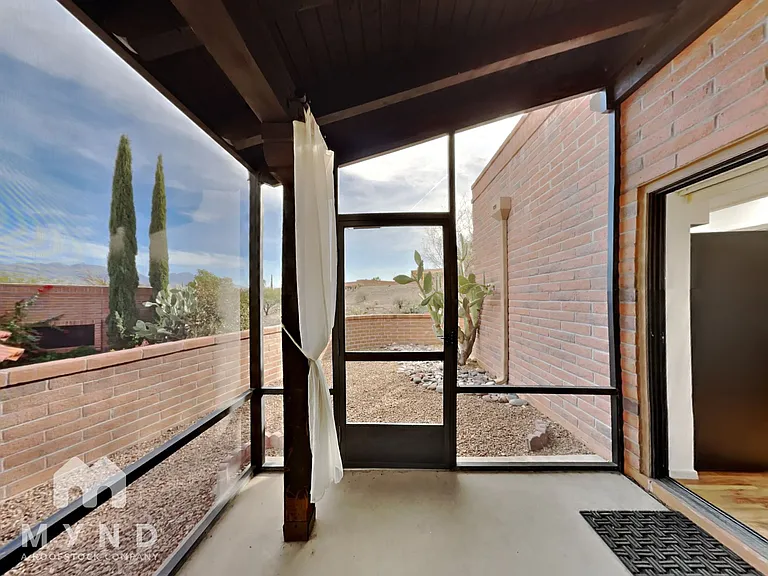 1750 W Camino Urbano — Photo 22