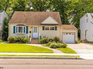 25 Filbert Ln, Union, NJ 07083